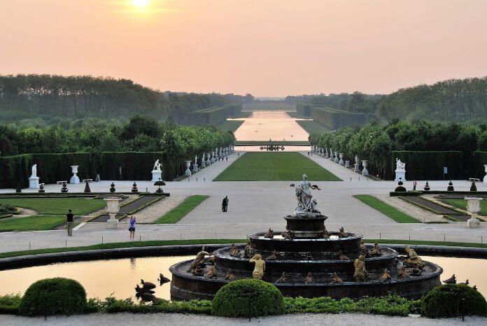 Versailles